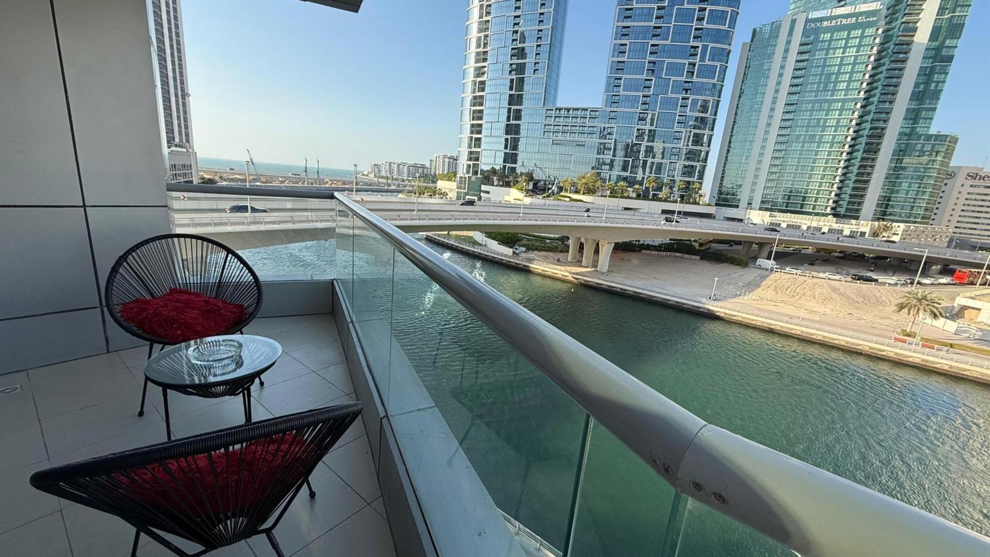 Premium Dubai Marina Two Bedroom Apartments With Sea View - Family Only 外观 照片