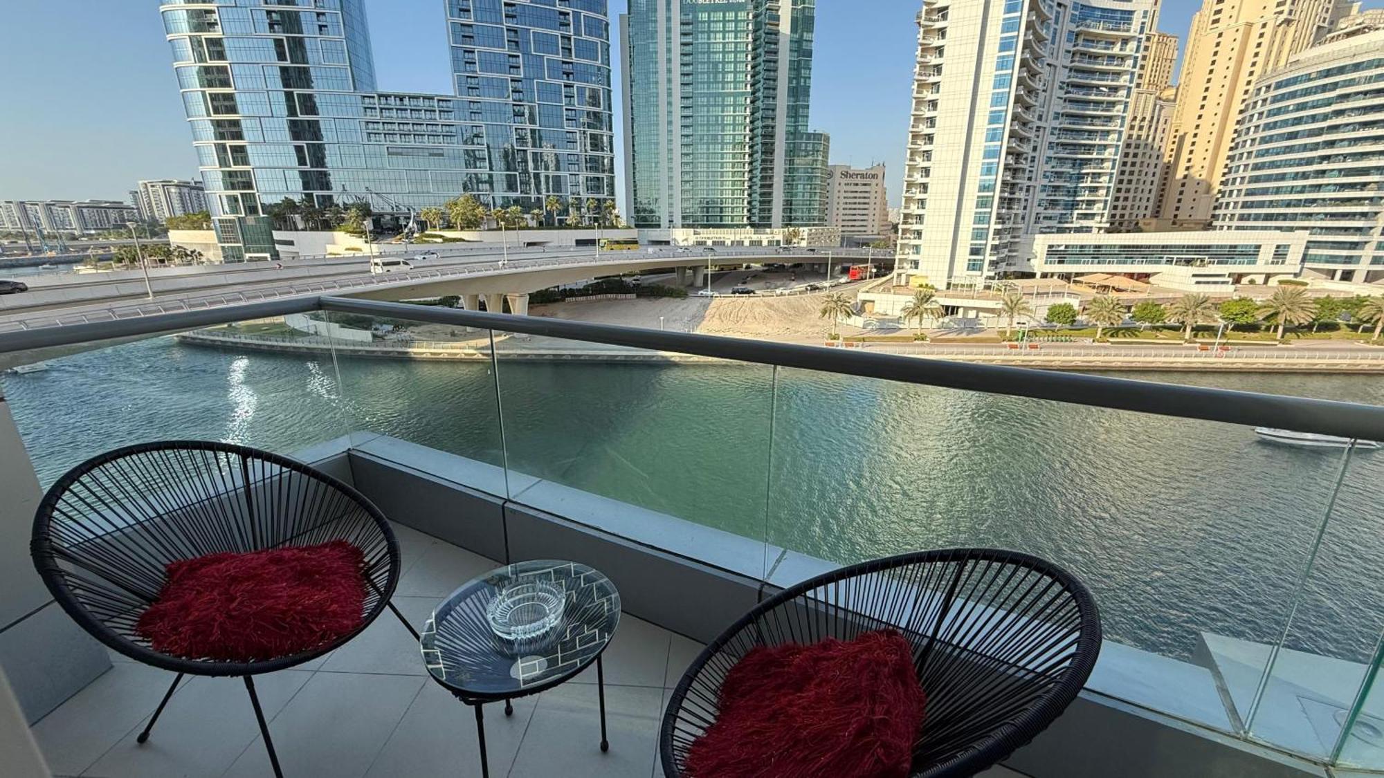 Premium Dubai Marina Two Bedroom Apartments With Sea View - Family Only 外观 照片