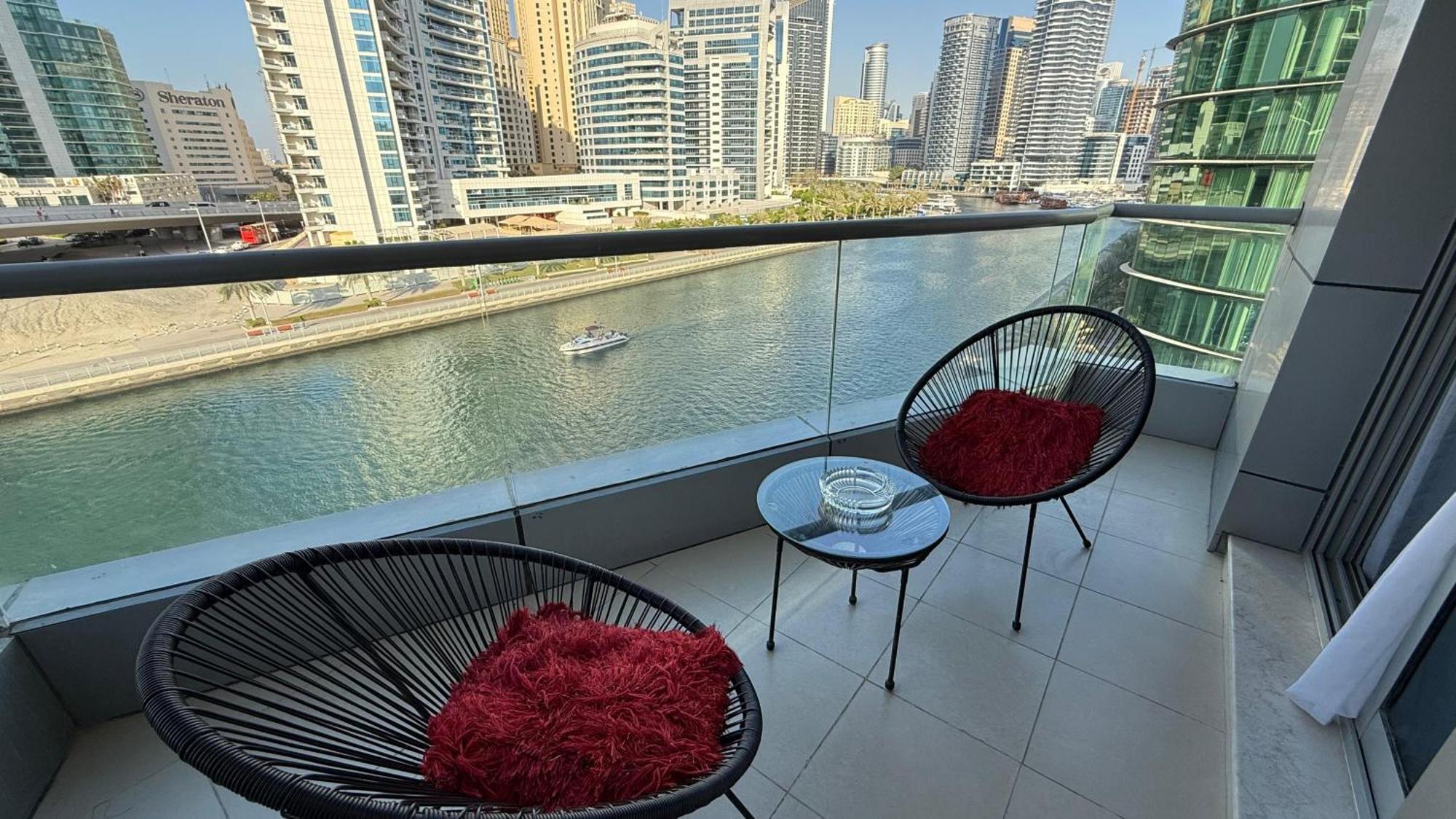 Premium Dubai Marina Two Bedroom Apartments With Sea View - Family Only 外观 照片